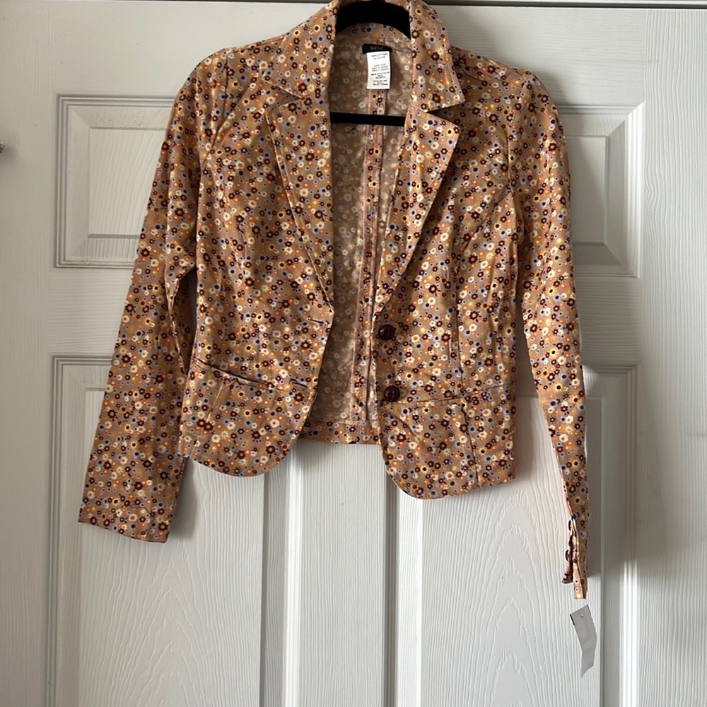 NWOT AZIZ S CORDUROY FLORAL JACKET!